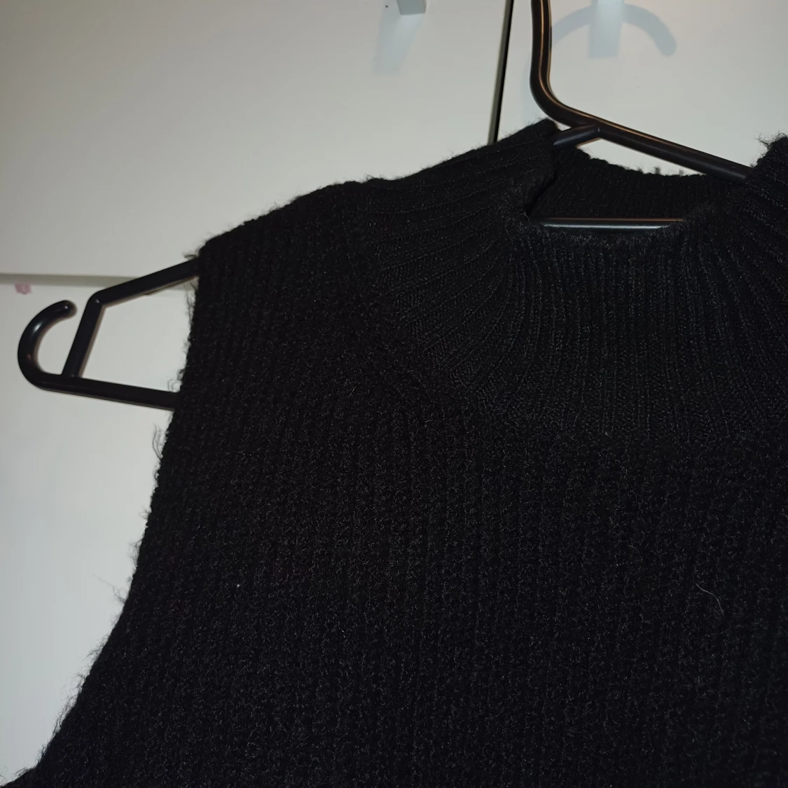 Svart stickad tröja - 91