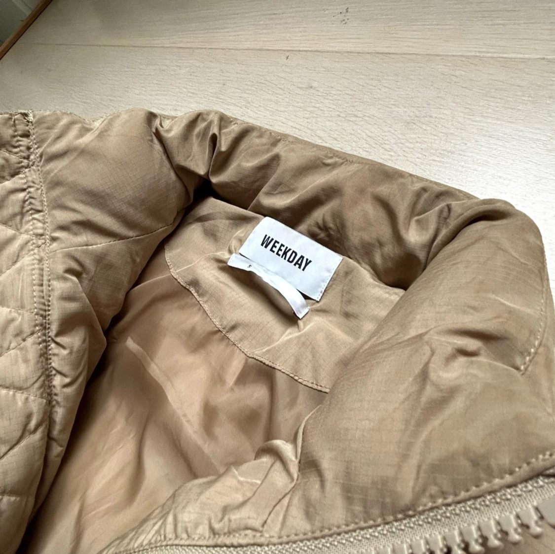 Weekday Puffer Vest  - 90