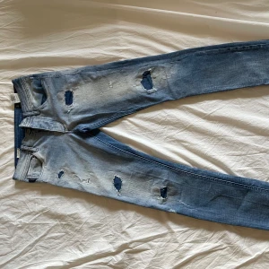 Slim Glenn  - Slim Glenn i otroligt skick! 🤩👖 Stl 32/34  Hör av dig vid funderingar!