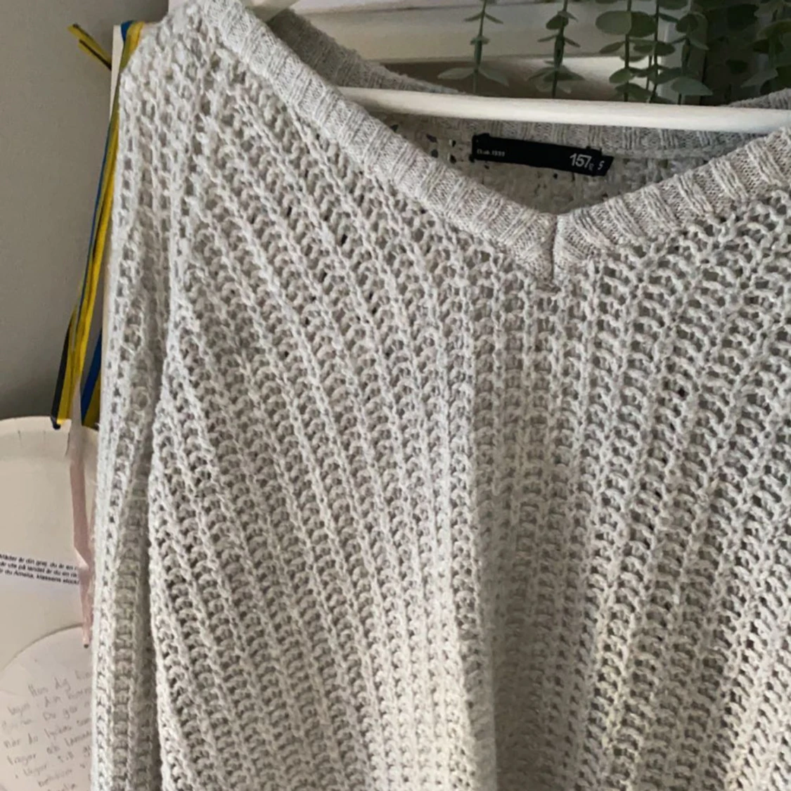grå stickad tröja - 90