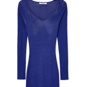 Blå stickad klänning  - Blå stickad klänning från NAKD i storlek XXS. Oanvänd med prislapp kvar 