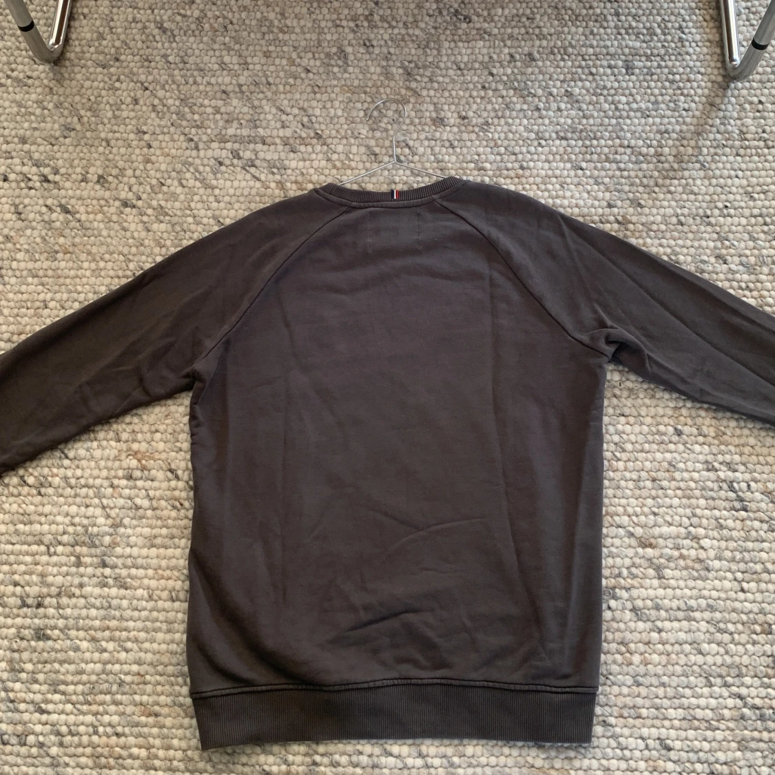 Mörkgrå tröja från Les Deux - 90