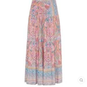 Lång kjol - En jätte söt lång kjol som jag köpte den här sommaren💕