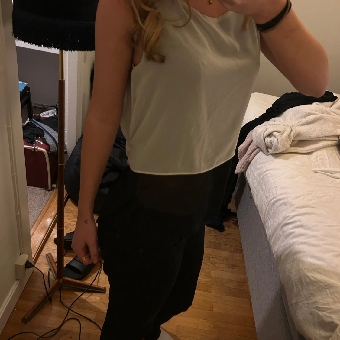 Vit ärmlös topp - 91