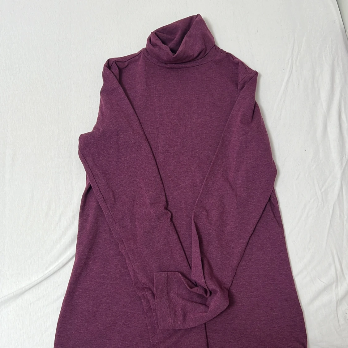 Lila polotröja från Esmara - 90