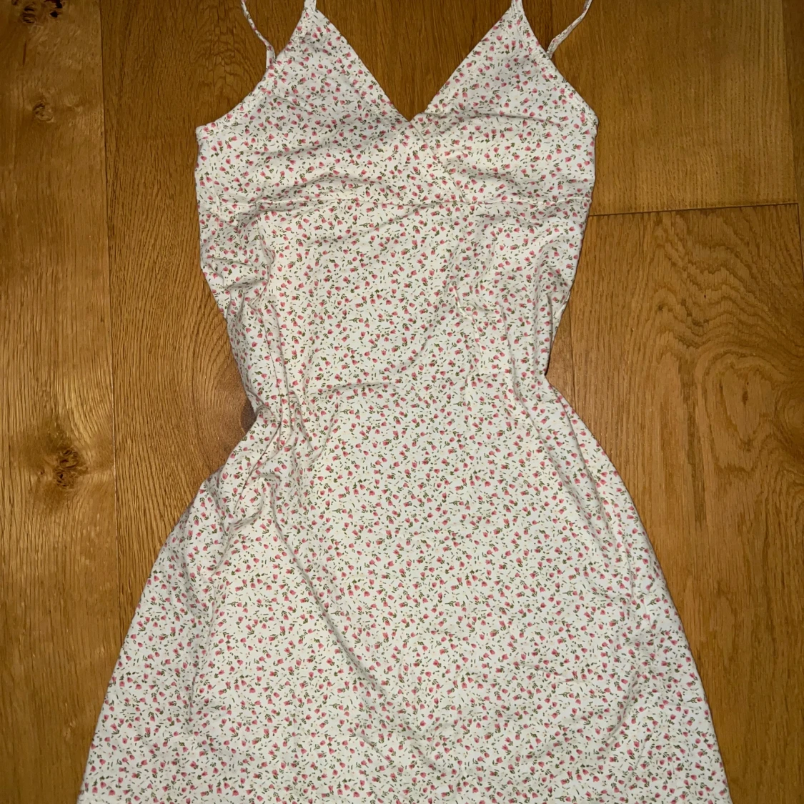 Blommig sommarklänning