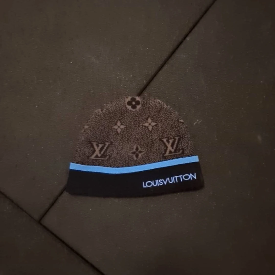  mössa från Louis Vuitton