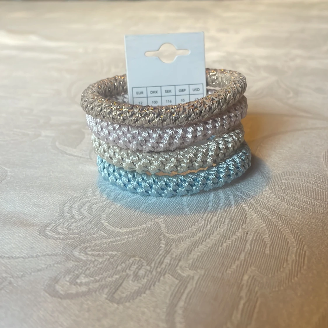 Hårsnoddar från Kknekki - 90