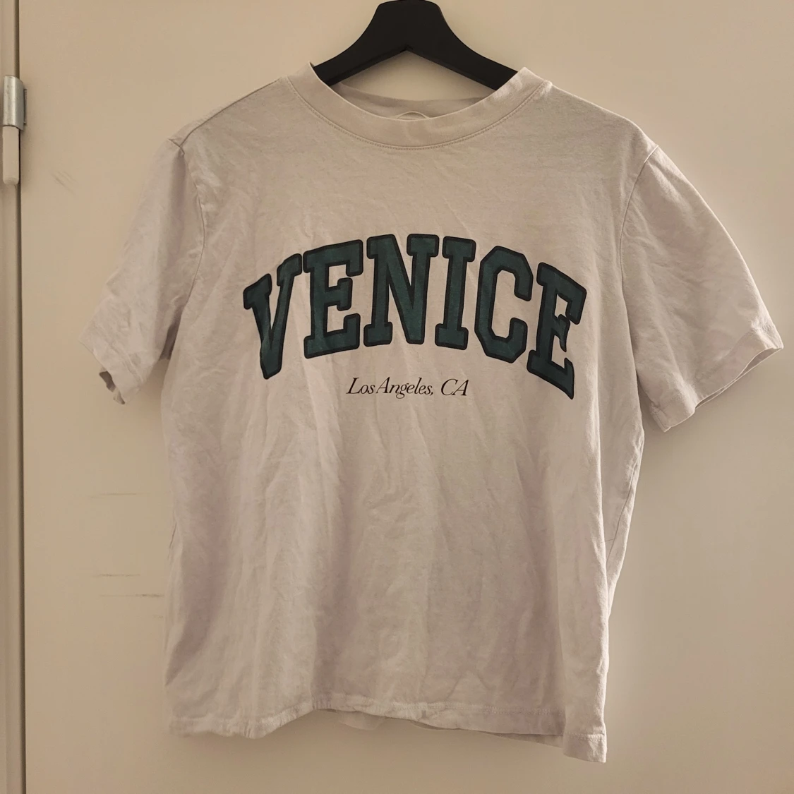 Vit t-shirt med tryck 'Venice Los Angeles, CA' - 90