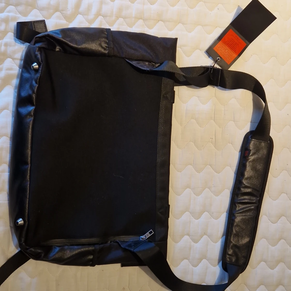 Svart axelväska från Don Donna - 90