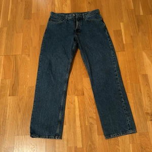 Blå Jeans - Blå Jeans i storlek S från Vailent. Knappt använd. Pris kan diskuteras