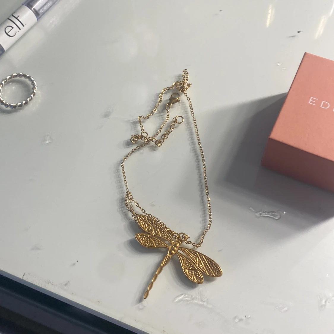 Guldhalsband med trollslända - 3