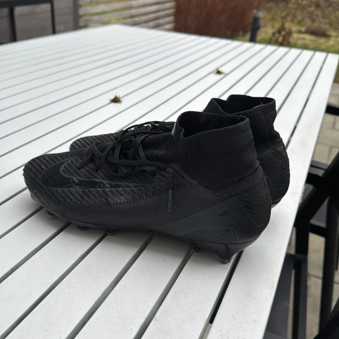 Svarta fotbollsskor från Nike - 2