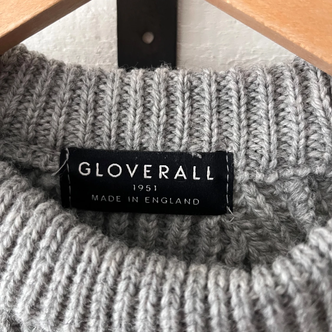 Grå stickad tröja från Gloverall - 1