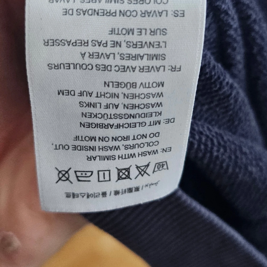 Blå hoodie från GANT - 2