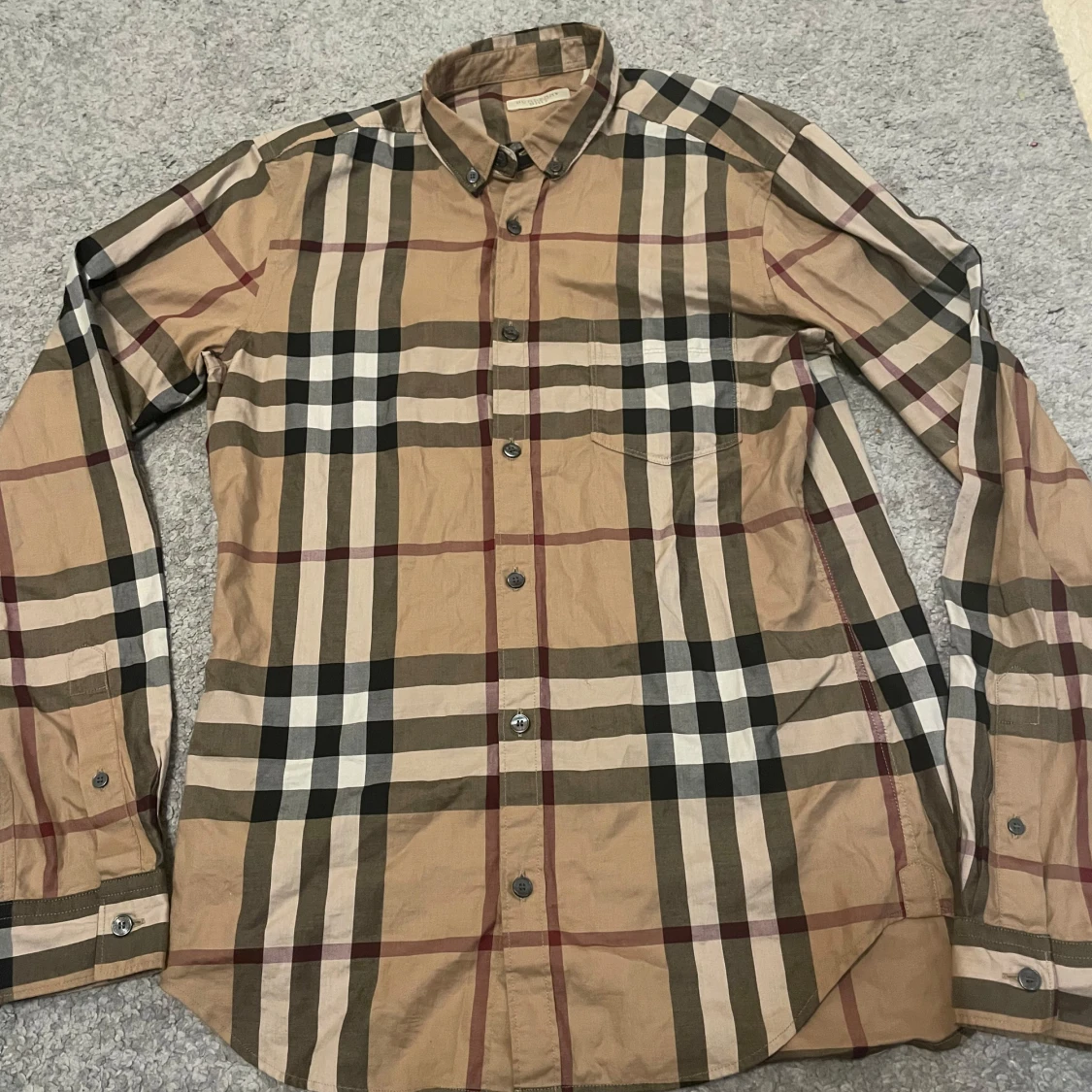 Rutig skjorta från Burberry