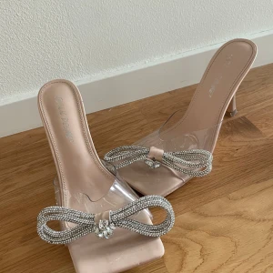 Fest skor - Endast använda 1 gång 