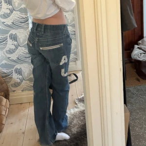 Armani jeans  - Kommer inte till användning, snygga och i hyfsat bra skick bara en ficka som är sönder. 💞