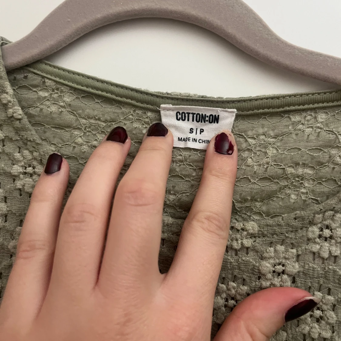 Grön topp med blommor💚💚 - 90