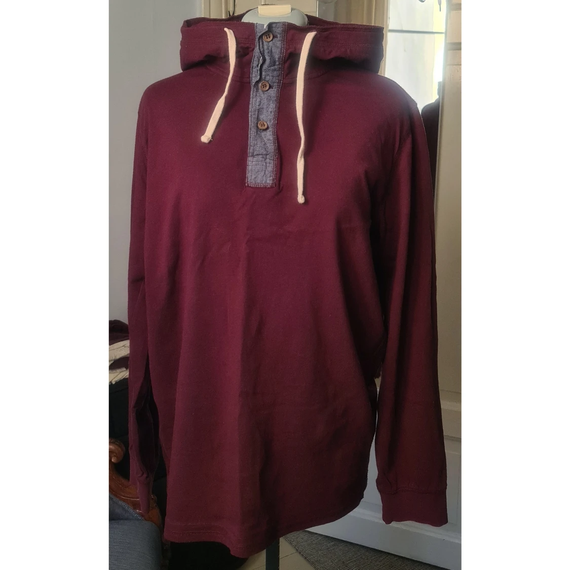 Huvtröja med knäppning vinröd/maroon M - 91