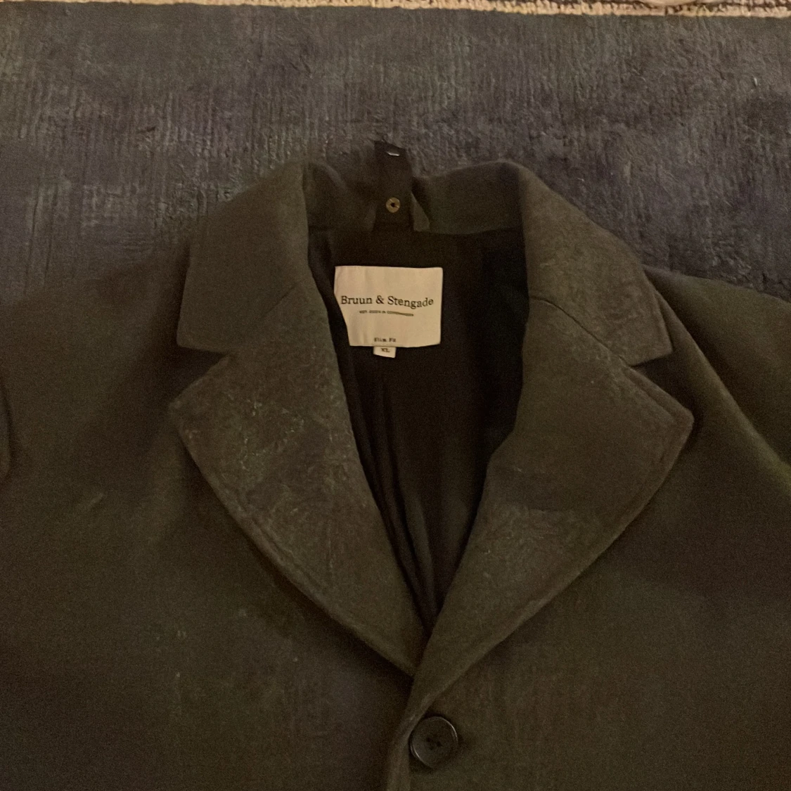 Extrem stilren rock, från bruun & stengade  - 91