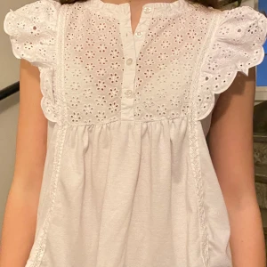 Supergullig blus!! - Supersöt