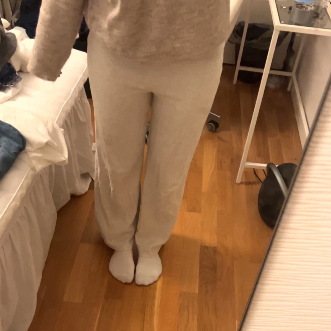 Beiga mjukisbyxor  - 90