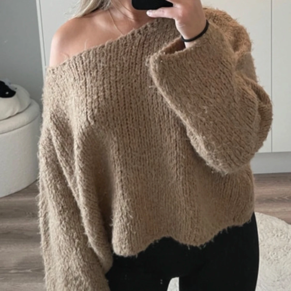 Beige stickad tröja  - 91