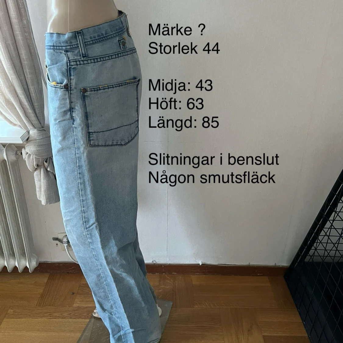 Ljusblåa baggy jeans  - 91
