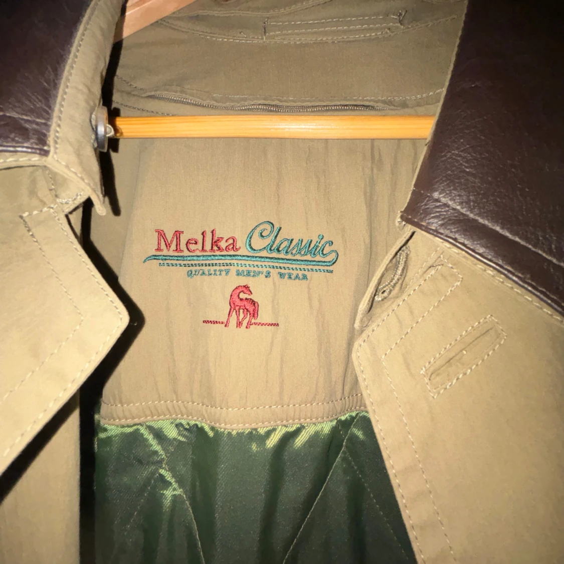 Beige trenchcoat med quiltad insida (Melka classic) - 93