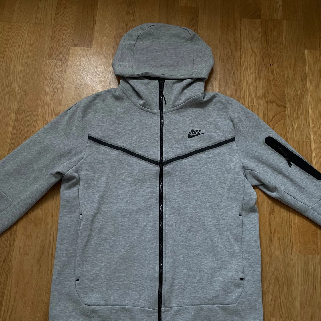 Nike Tech Fleece Grå M - 90