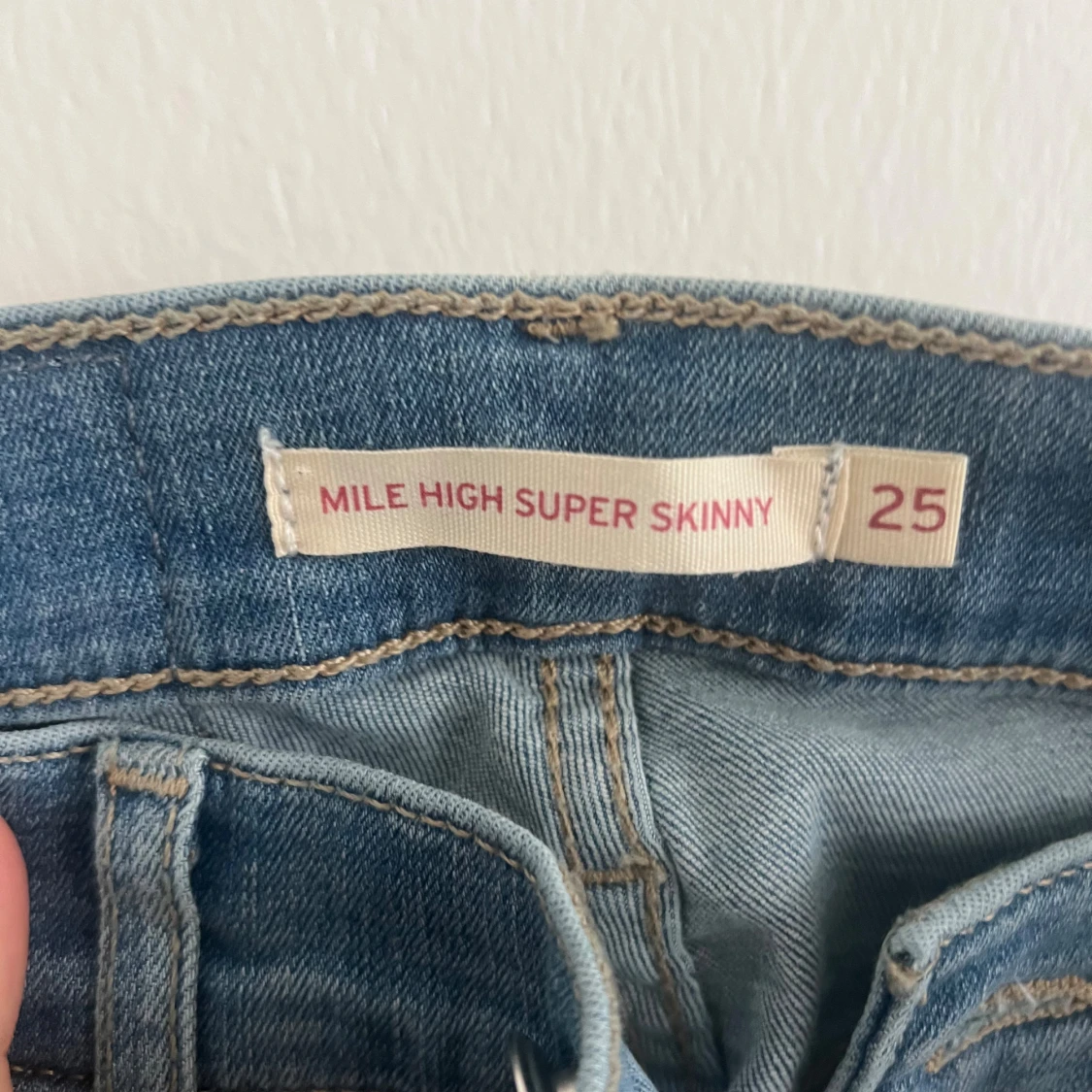 Levis - 90