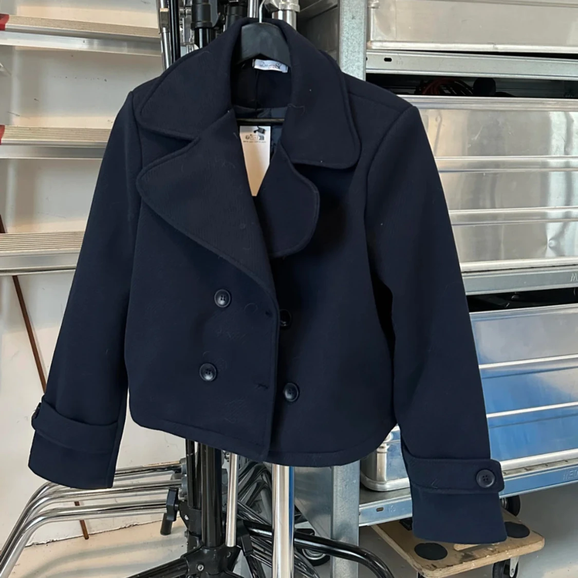 Mörkblå kappa - 90