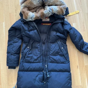 Parajumper  - Säljs pga den inte används 