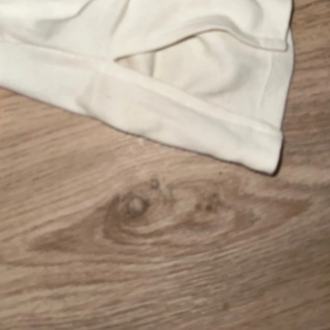 Fin off shoulder tröja - 90