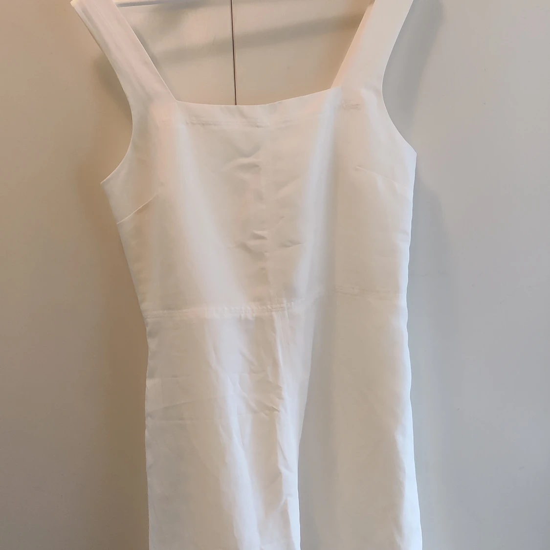 Vit klänning från Cos