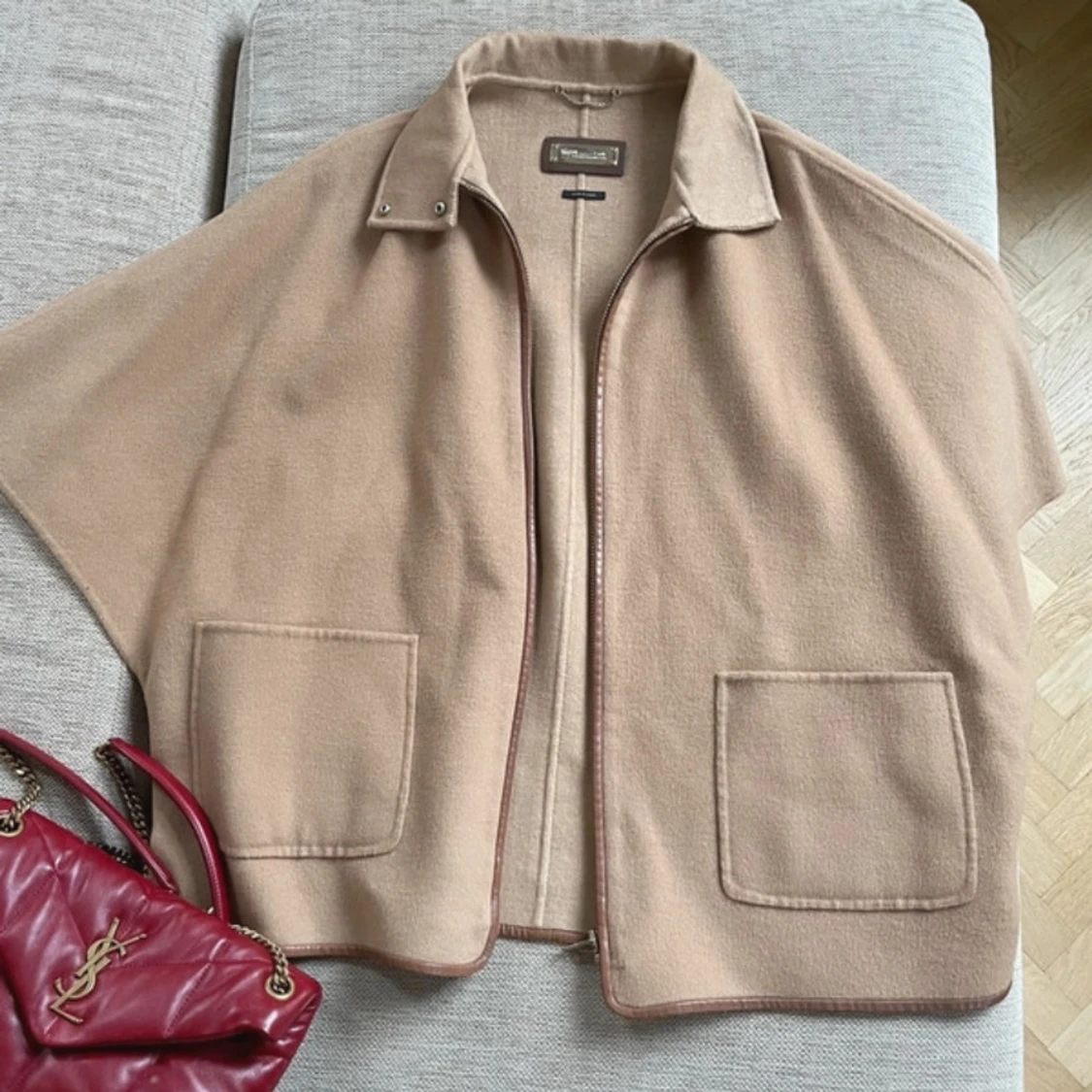 Poncho / kappa  - 91