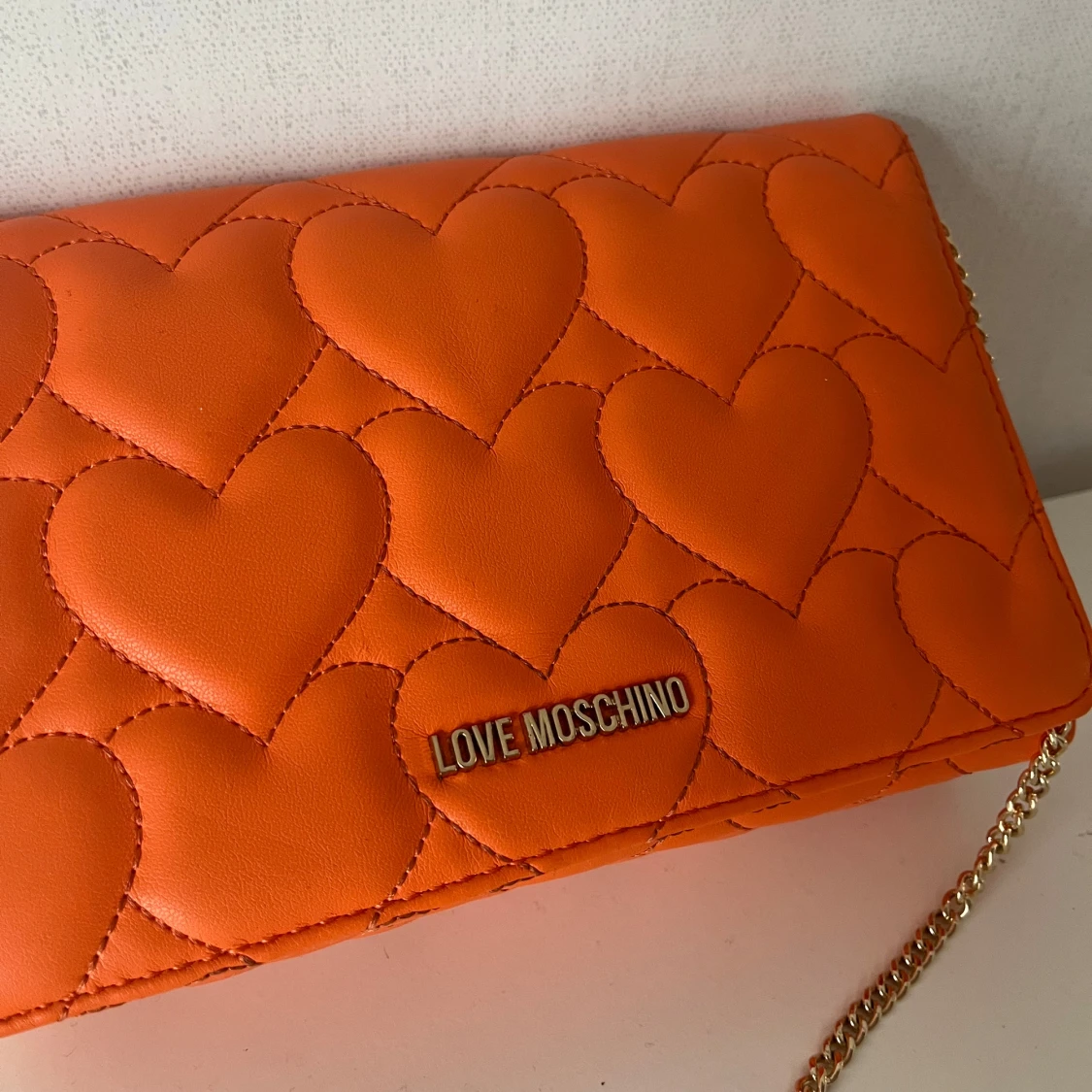 Love Moschino väska - 90