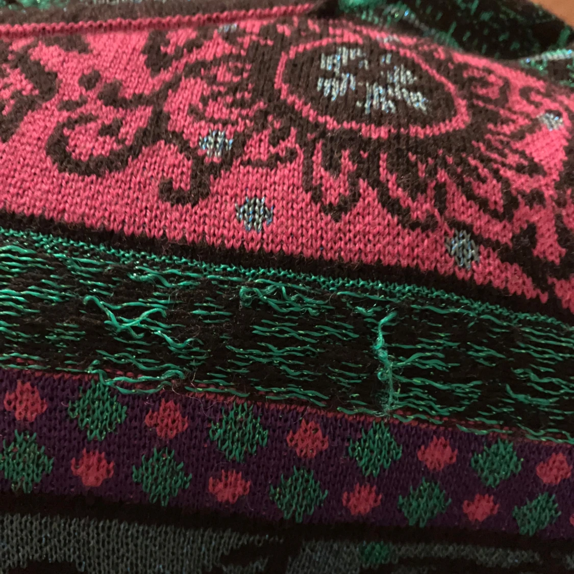 Gullig tröja från Christian Lacroix - 92