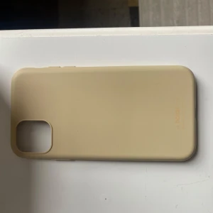 Beige iPhone 11 mobilskal - Beige iPhone 11 mobilskal