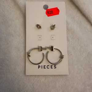 Örhängen  - Oanvänd 