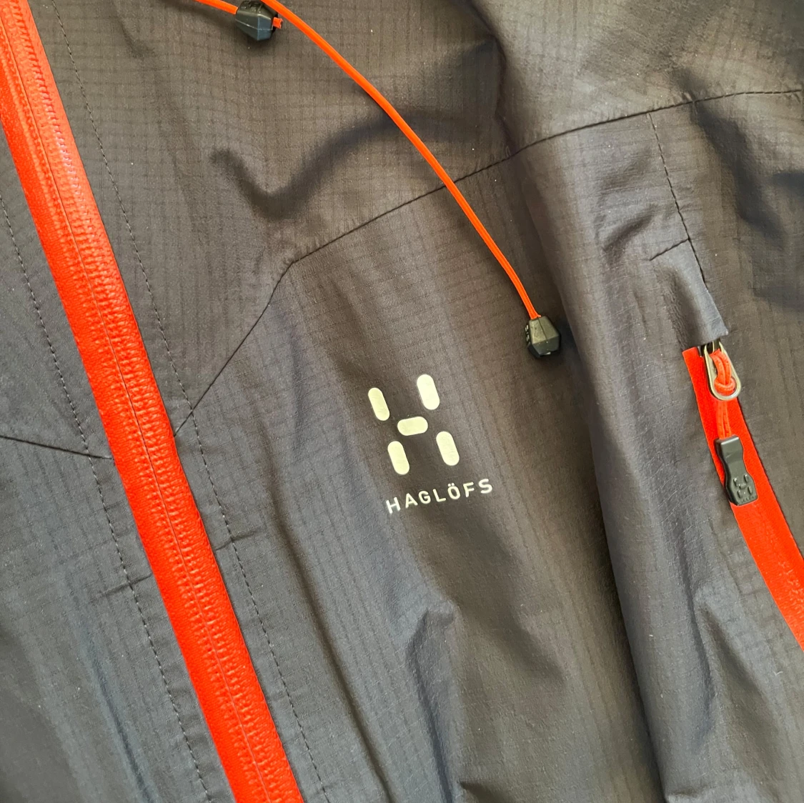 Haglöfsjacka  - 91