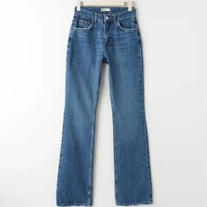 Jeans - Jeans från Gina Tricot, fint skick. Storlek 36 säljer pga passar inte längre. 🩷 slut på hemsidan