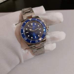 En helt ny seiko smurf mod med safirglss och NH35 urverket. 