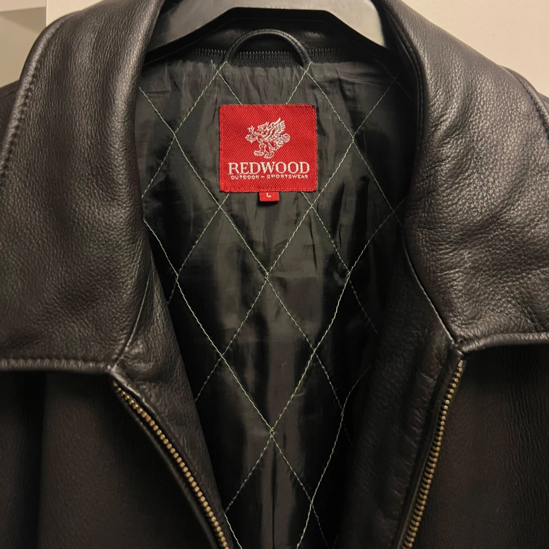 Svart skinnjacka från Redwood - 91