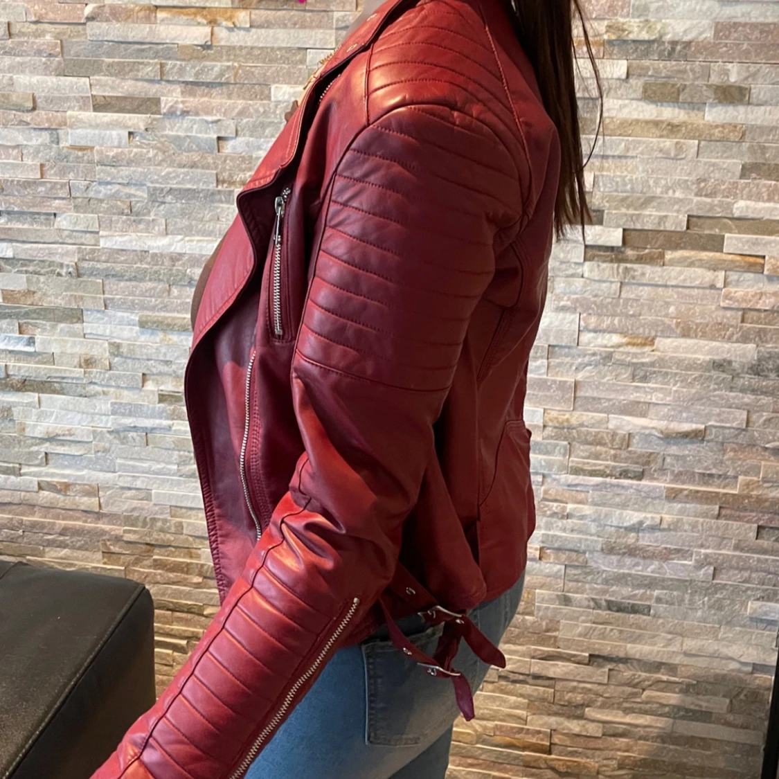 Röd skinnjacka  - 90