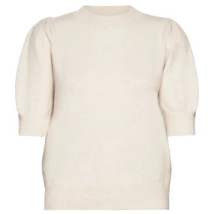 Trekvart ärmad Stickad tröja - Säljer denna fina stickade tröjan då den inte kommer till användning! ❤️