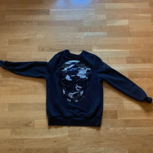 Philipp Plein Tröja - Utmärkt skick, knappt använd, passar folk från 160-174 cm