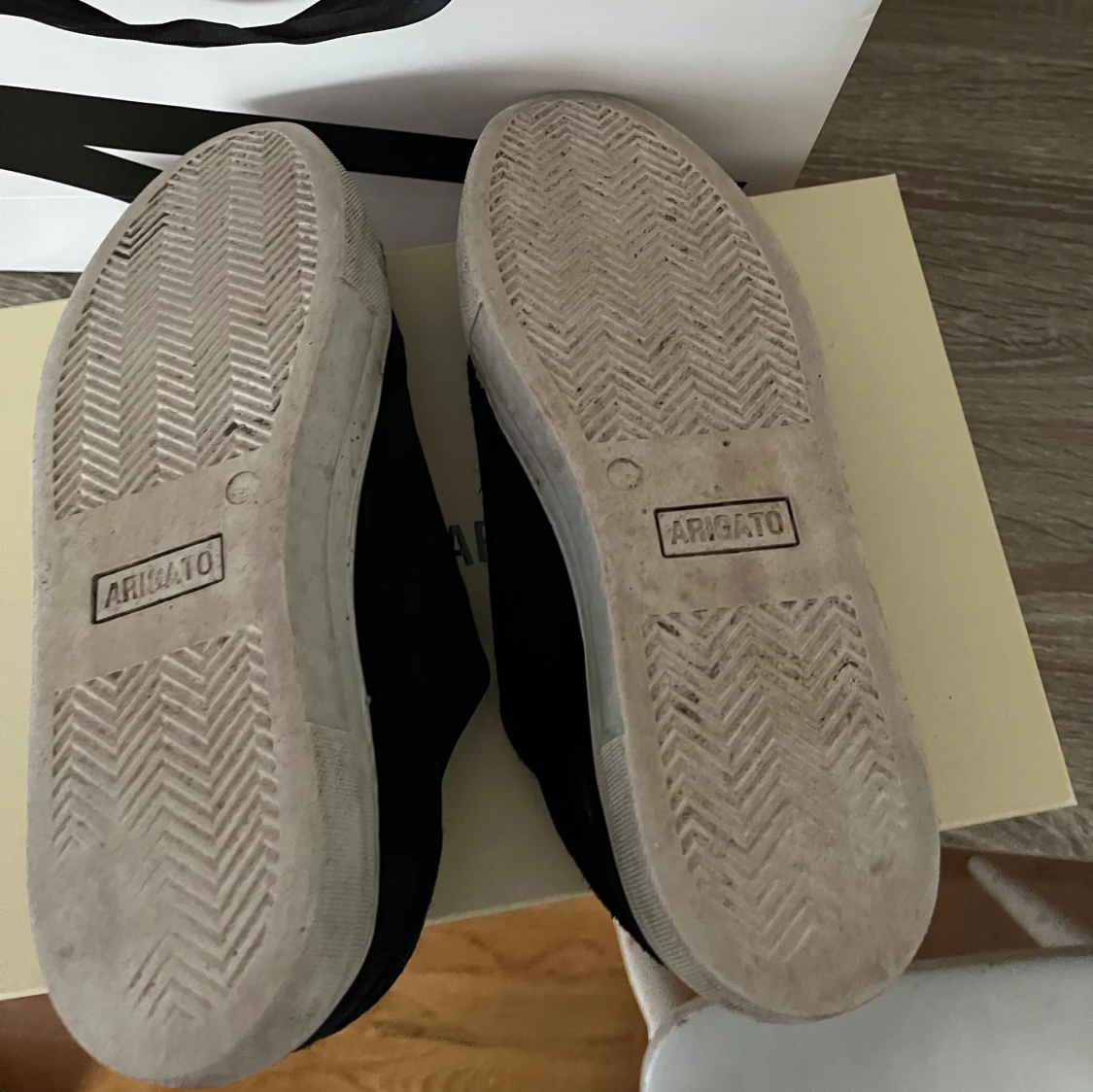 Svarta sneakers från Axel Arigato - 3