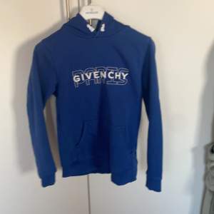 Givenchy tröja med det original trycket på 